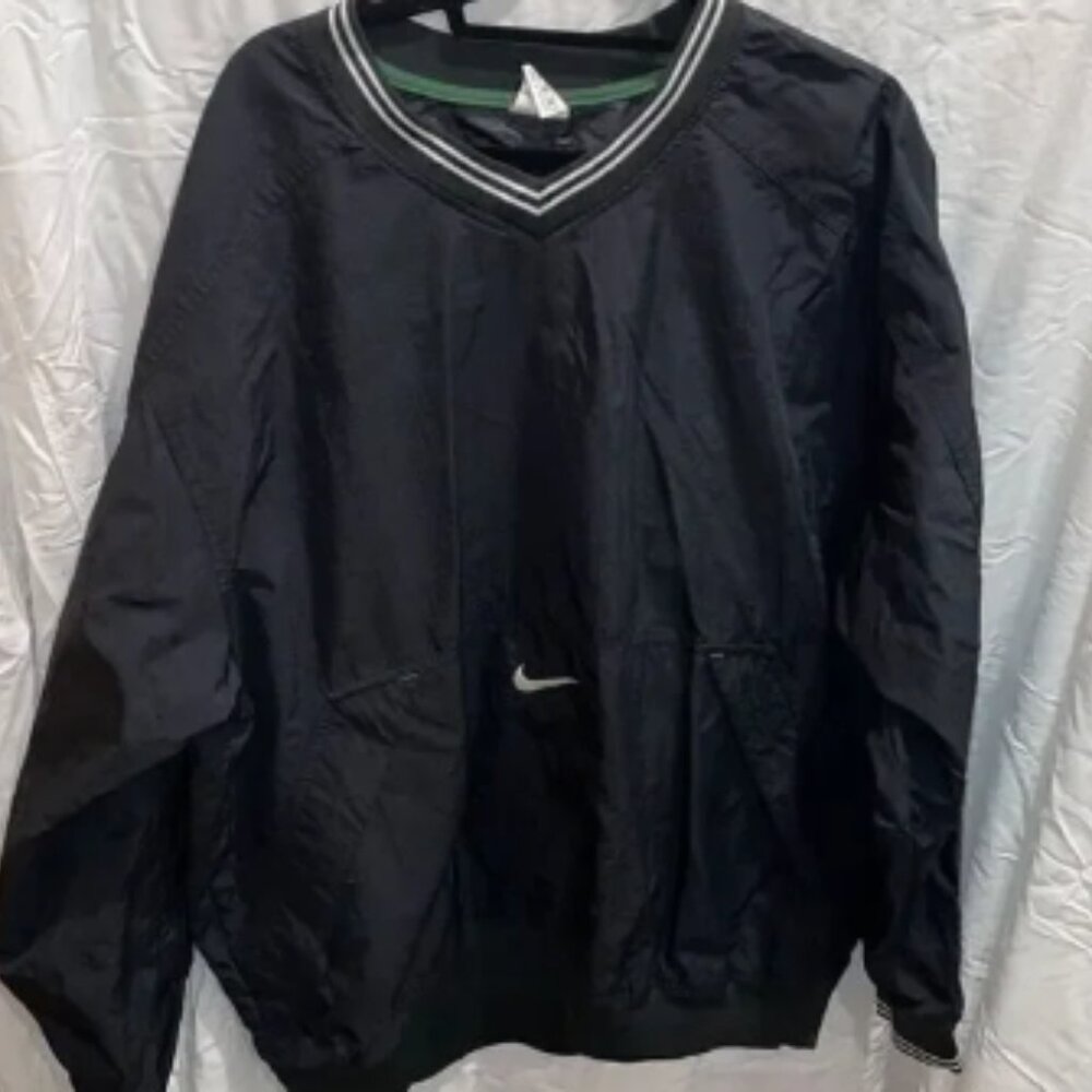 NIKE SIZE XL  